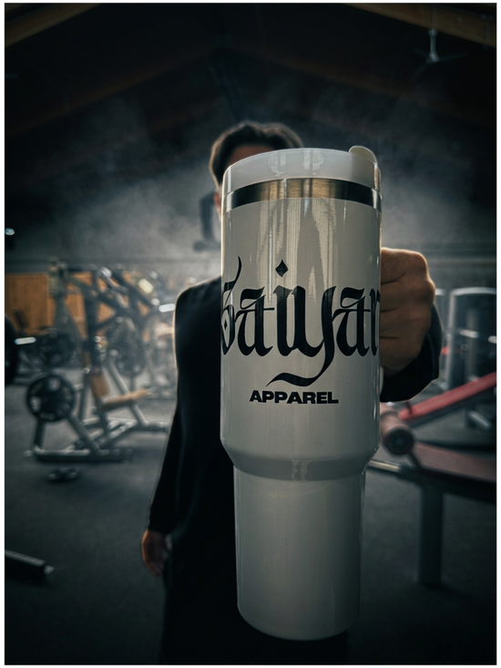 Saiyan Apparel Thermobecher